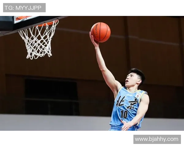 刘晓宇的篮球之路从青涩少年到职业赛场的辉煌历程与心路历程