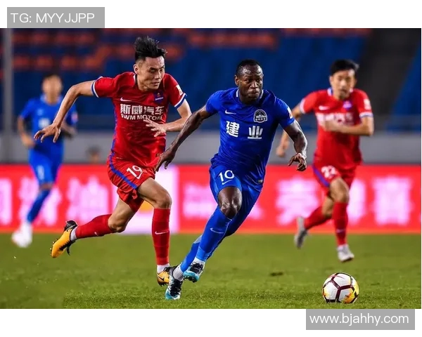 开新与建业录像对决分析揭示球队战术与球员表现的深度解读